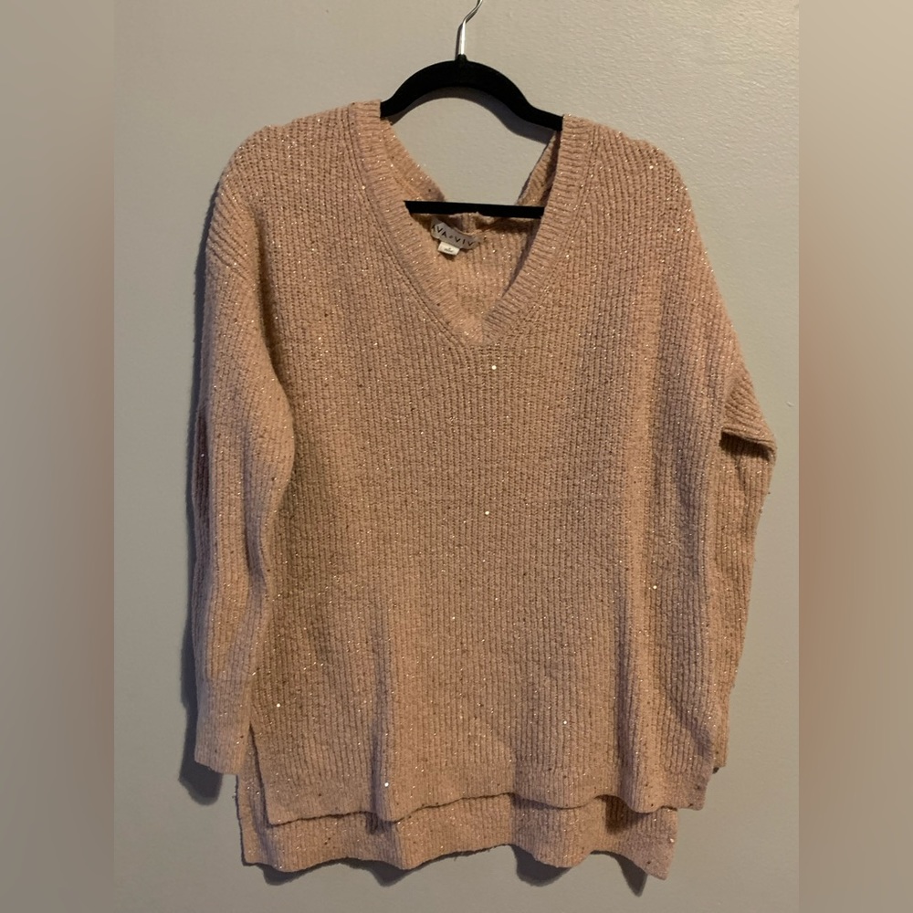 Pale pink V neck sweater w/ sequin detail